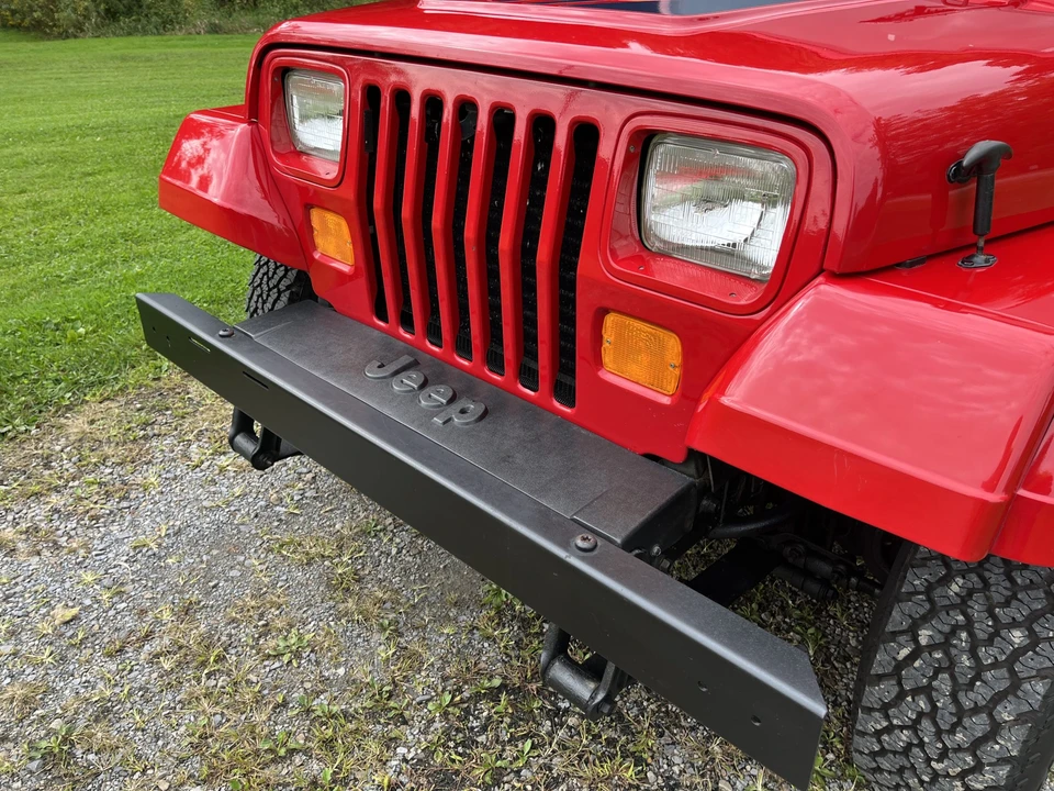 1991 Jeep YJ Wrangler - Image 28 of 31