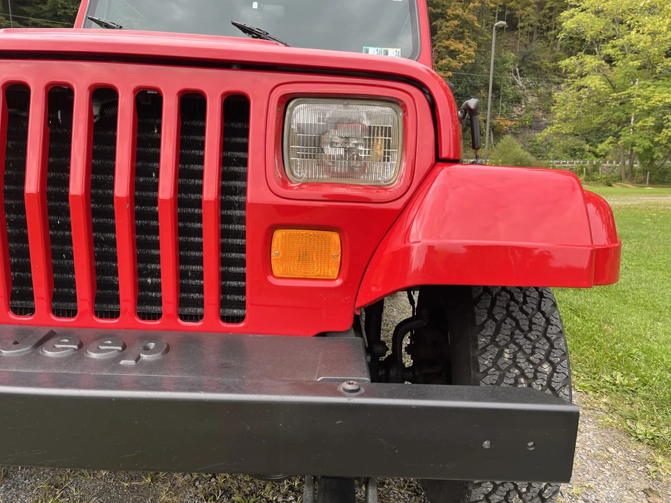 1991 Jeep YJ Wrangler - Image 29 of 31
