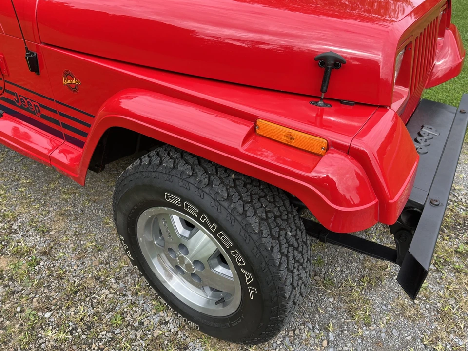 1991 Jeep YJ Wrangler - Image 27 of 31