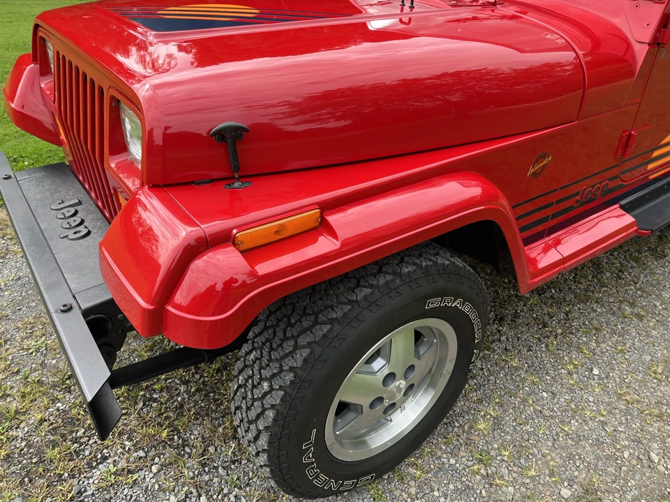 1991 Jeep YJ Wrangler - Image 21 of 31
