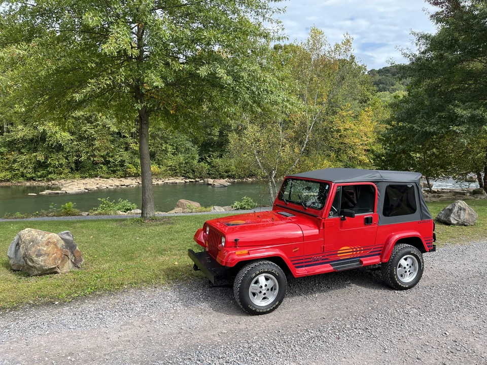 1991 Jeep YJ Wrangler - Image 5 of 31