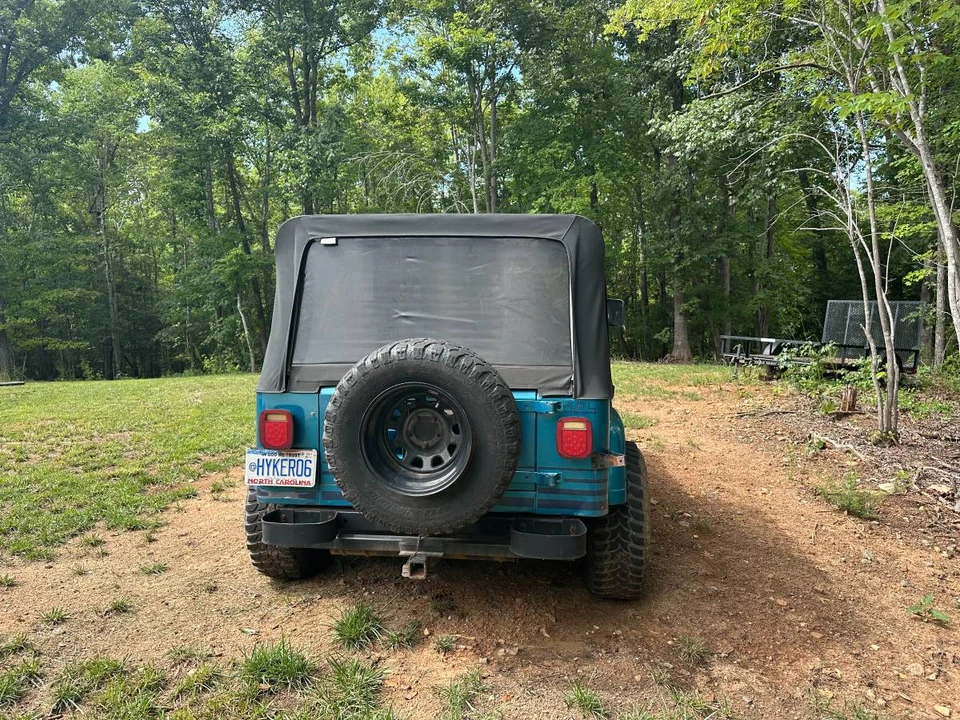 1991 Jeep YJ Wrangler - Image 4 of 8