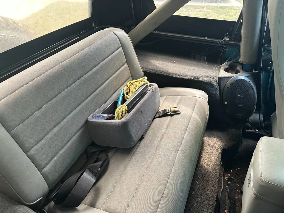 1991 Jeep YJ Wrangler - Image 6 of 8