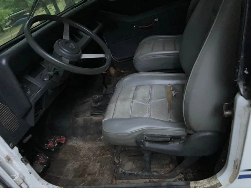 1991 Jeep YJ Wrangler - Image 5 of 18