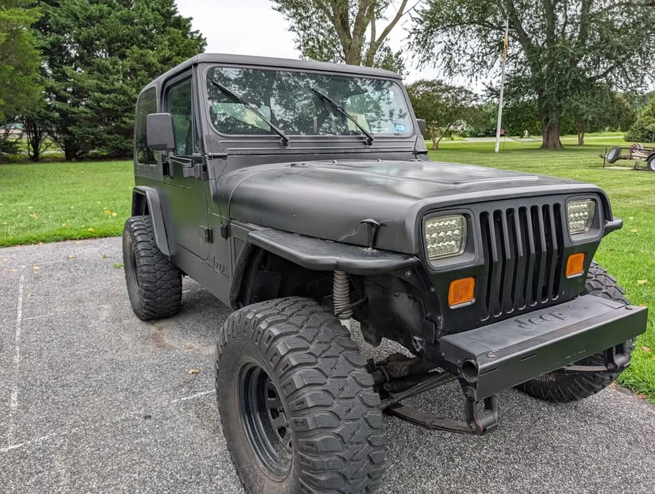 1991 Jeep YJ Wrangler - Image 2 of 13