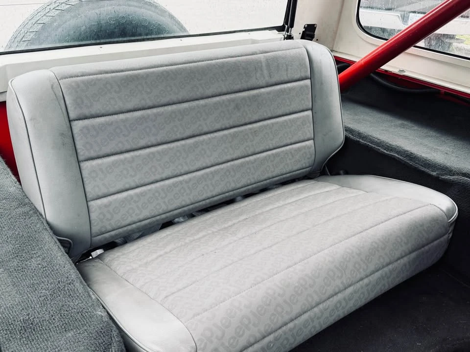 1991 Jeep YJ Wrangler - Image 13 of 20
