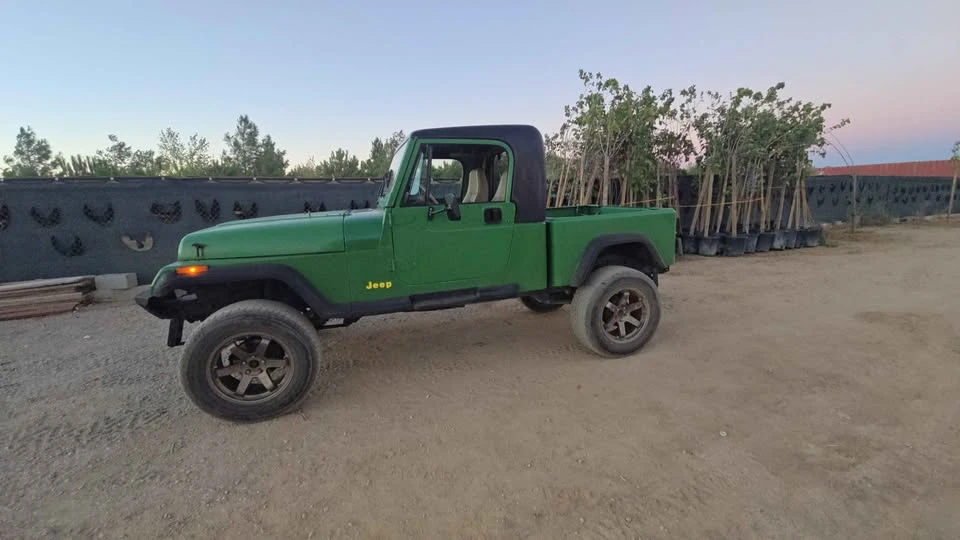 1991 Jeep YJ Wrangler - Image 8 of 8