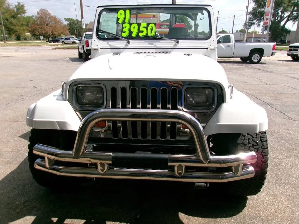 1991 Jeep YJ Wrangler - Image 4 of 12