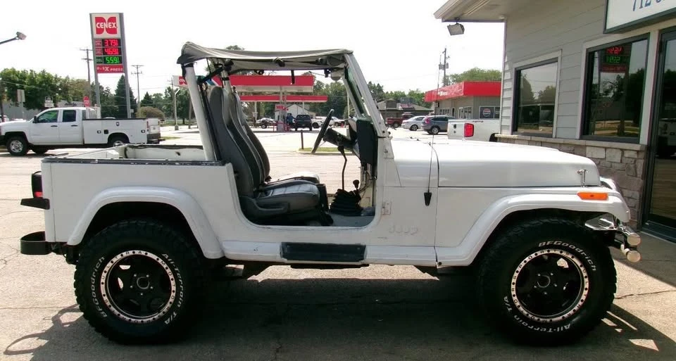 1991 Jeep YJ Wrangler - Image 5 of 12