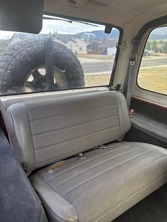 1991 Jeep YJ Wrangler - Image 10 of 10