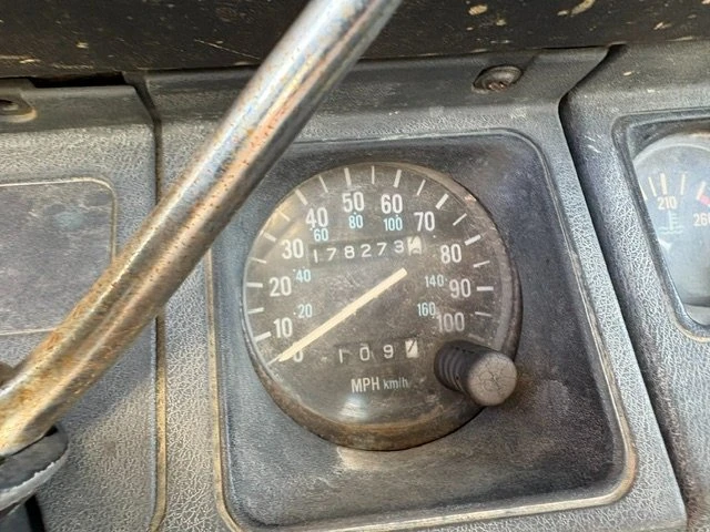 1991 Jeep YJ Wrangler - Image 4 of 12