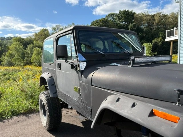 1991 Jeep YJ Wrangler - Image 5 of 12