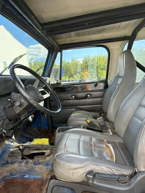 1991 Jeep YJ Wrangler - Image 12 of 12