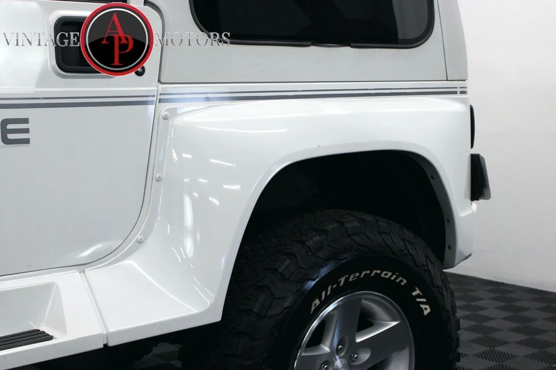 1991 Jeep YJ Wrangler - Image 10 of 12
