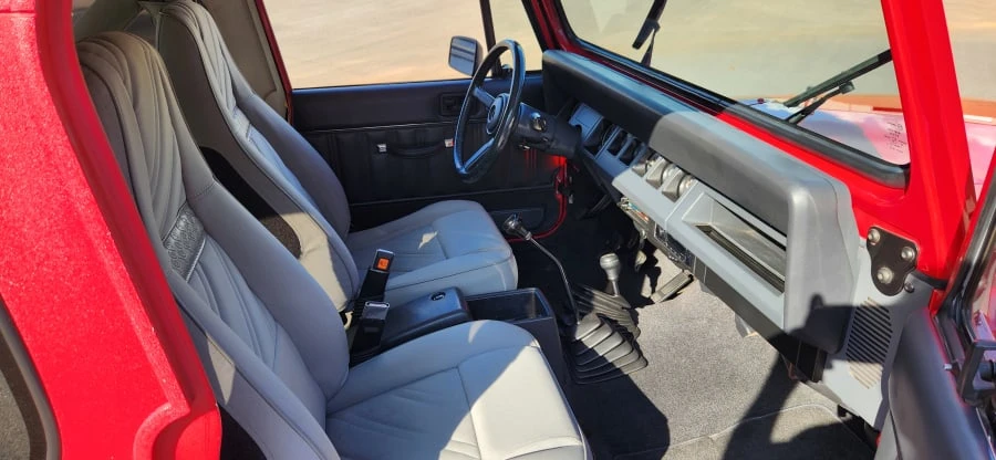 1991 Jeep YJ Wrangler - Image 13 of 19