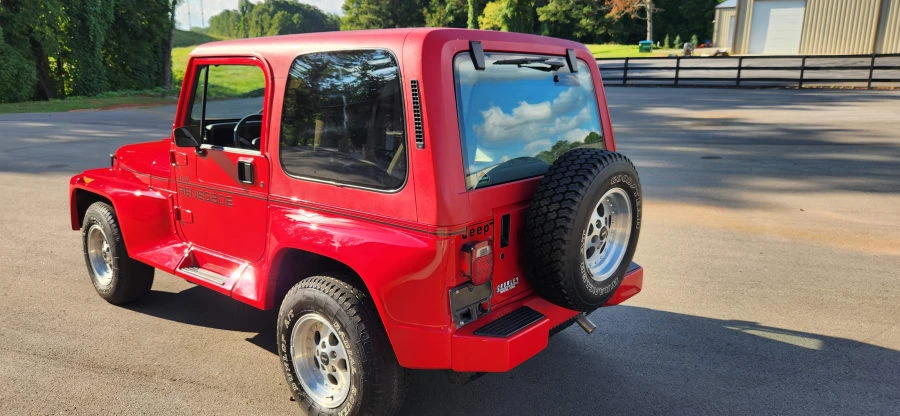 1991 Jeep YJ Wrangler - Image 9 of 19