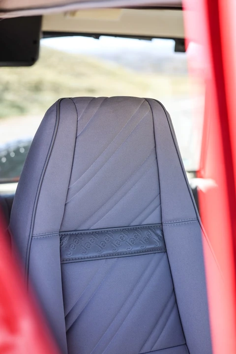 1991 Jeep YJ Wrangler - Image 28 of 31