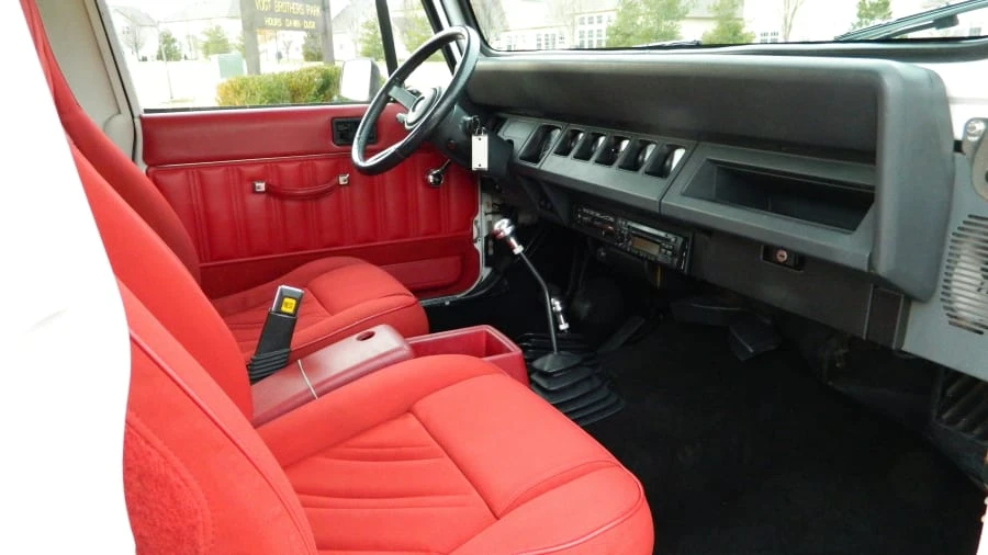 1991 Jeep YJ Wrangler - Image 5 of 7