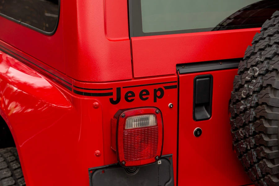 1991 Jeep YJ Wrangler - Image 20 of 31