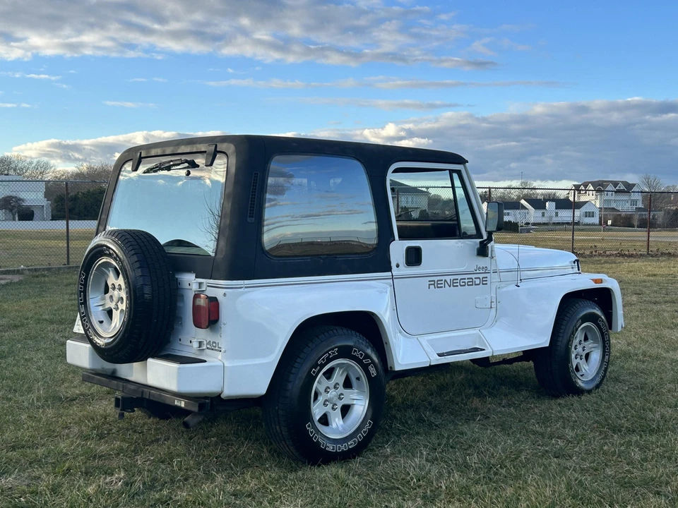 1991 Jeep YJ Wrangler - Image 17 of 31