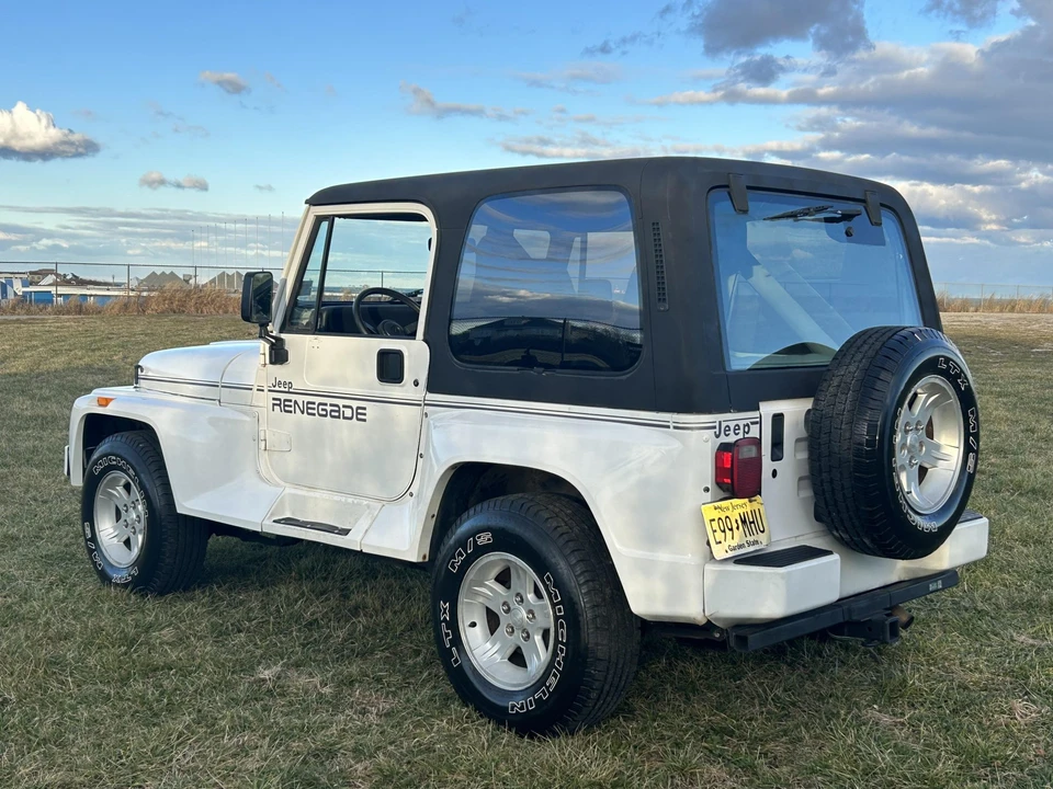 1991 Jeep YJ Wrangler - Image 5 of 31