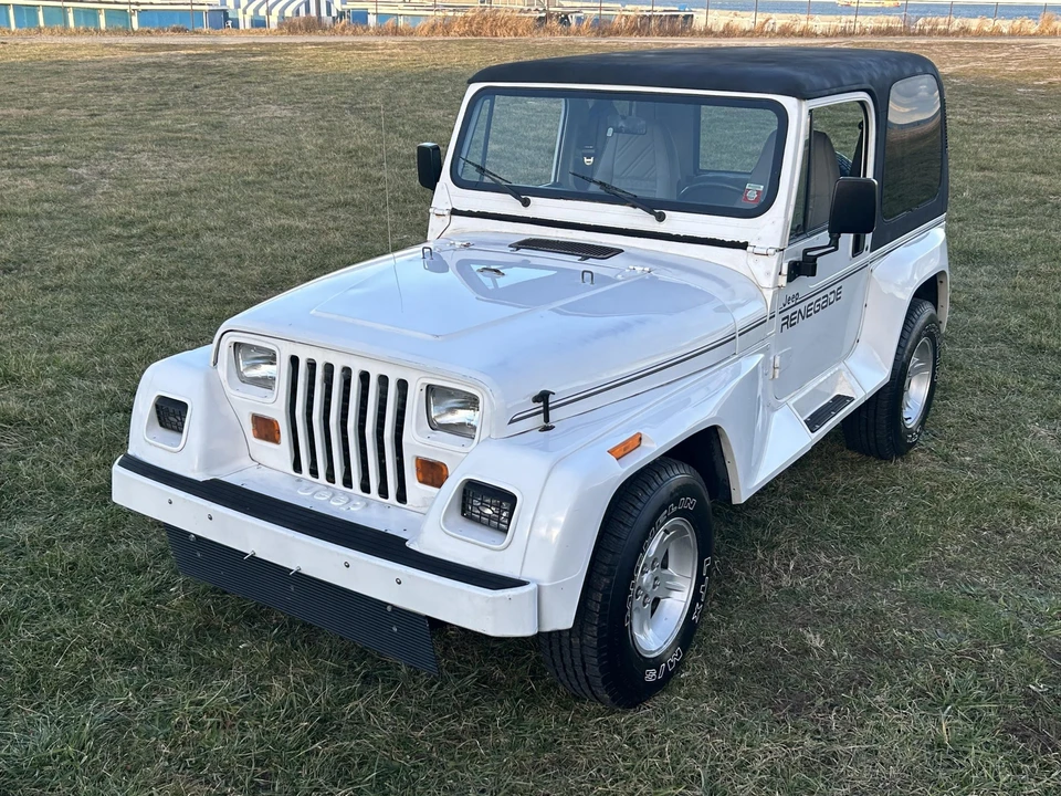 1991 Jeep YJ Wrangler - Image 23 of 31
