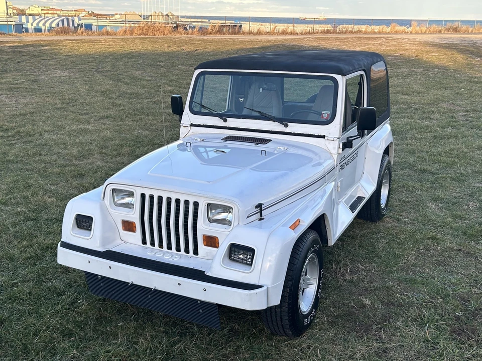 1991 Jeep YJ Wrangler - Image 22 of 31
