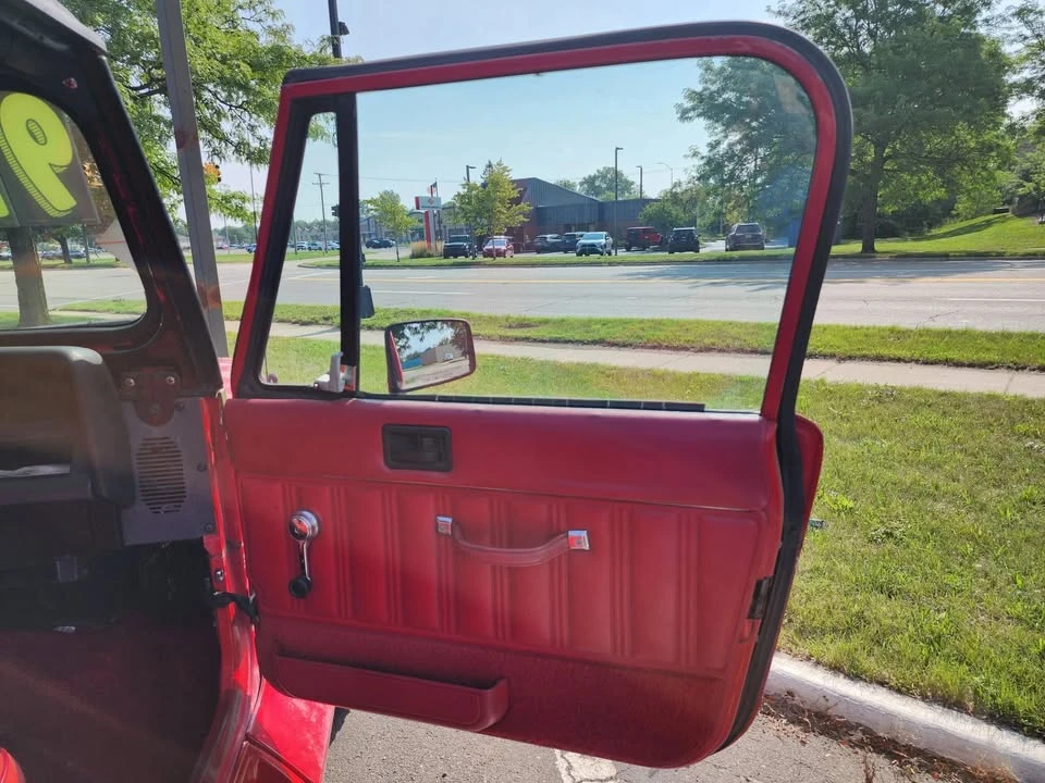 1991 Jeep YJ Wrangler - Image 12 of 20