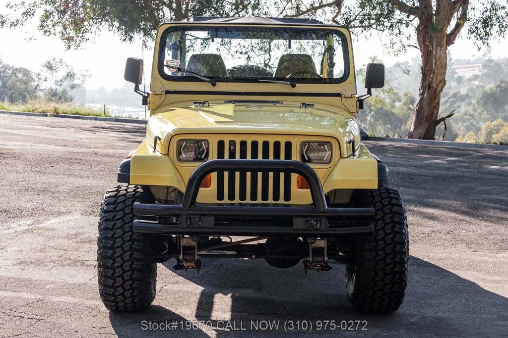 1991 Jeep YJ Wrangler - Image 14 of 24