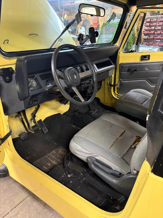 1991 Jeep YJ Wrangler - Image 11 of 16