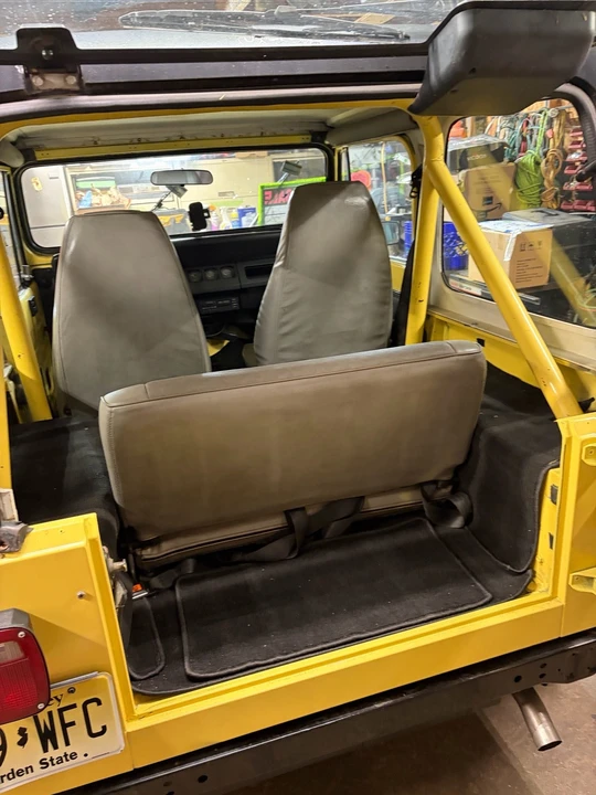 1991 Jeep YJ Wrangler - Image 14 of 16