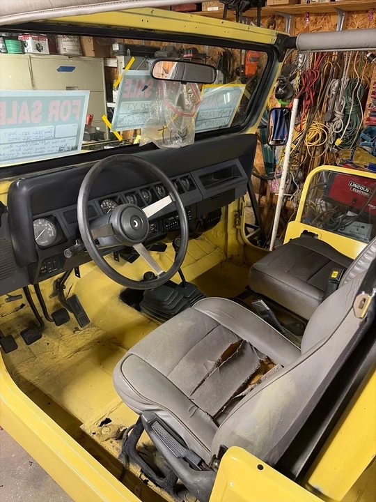 1991 Jeep YJ Wrangler - Image 4 of 5