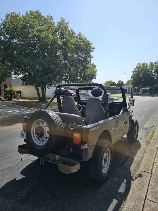 1991 Jeep YJ Wrangler - Image 4 of 10