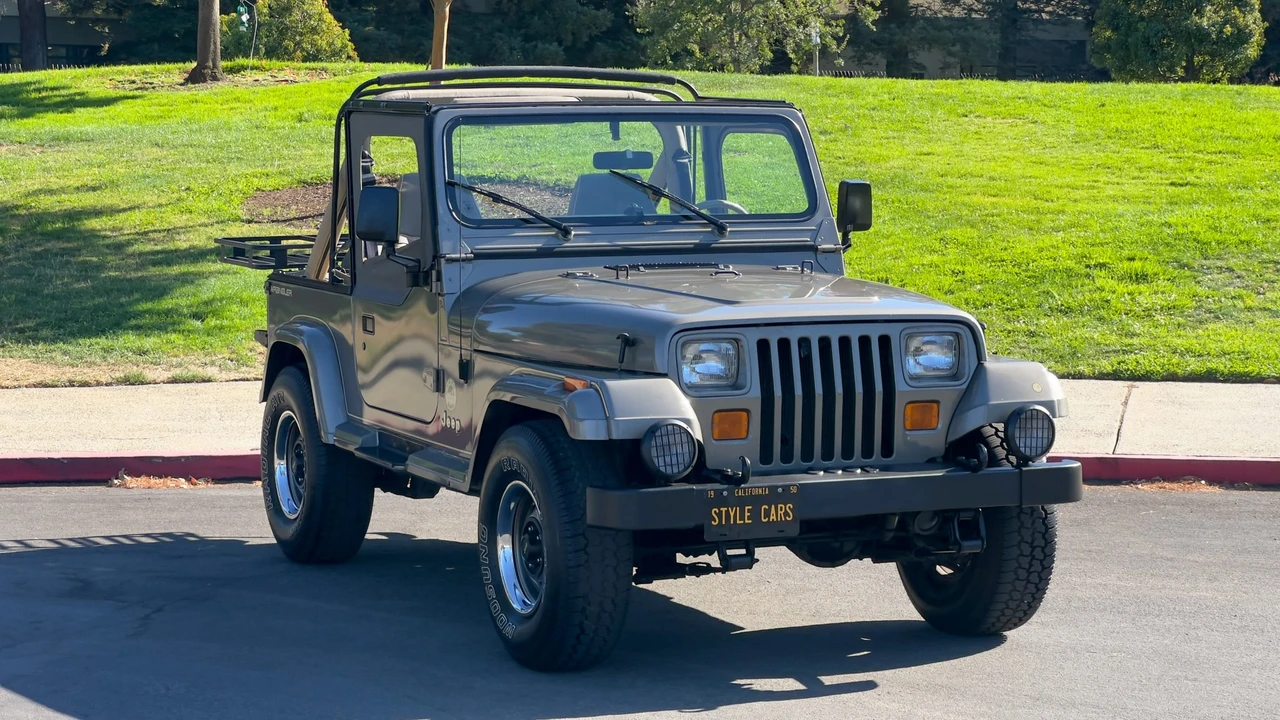 1991 Jeep YJ Wrangler - Image 29 of 31