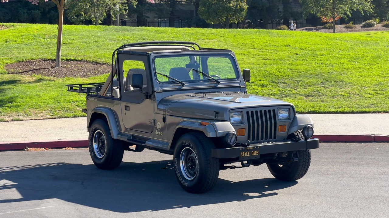 1991 Jeep YJ Wrangler - Image 27 of 31