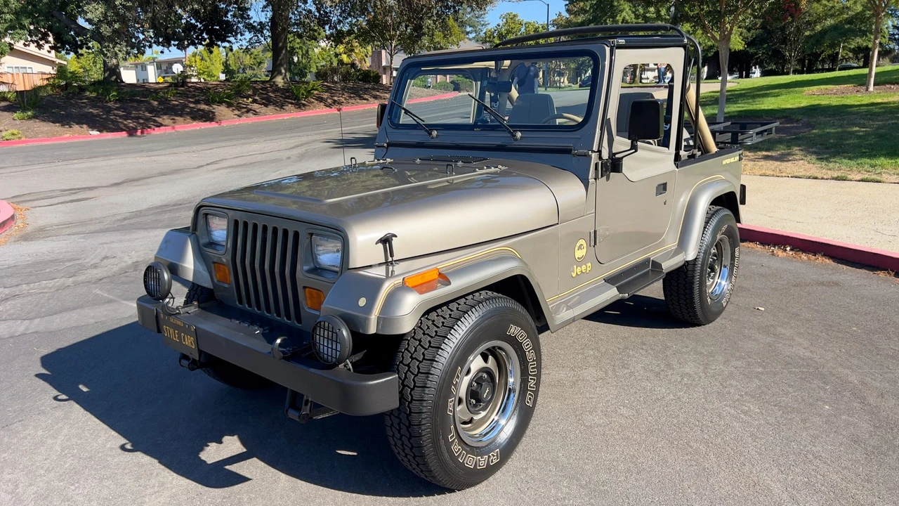 1991 Jeep YJ Wrangler - Image 2 of 31