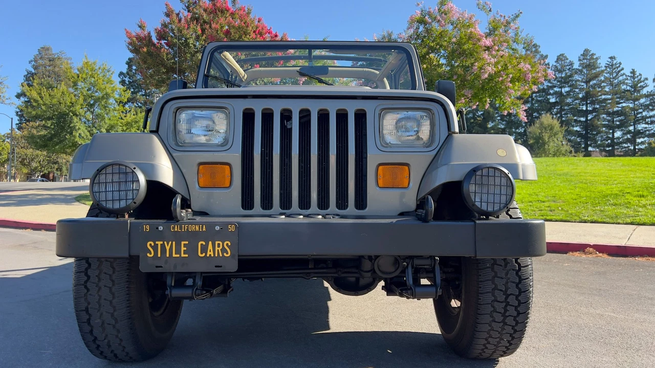 1991 Jeep YJ Wrangler - Image 30 of 31
