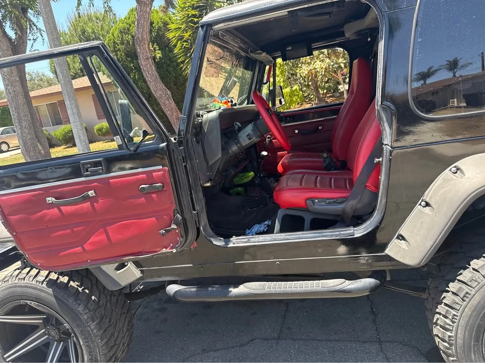 1991 Jeep YJ Wrangler - Image 12 of 13