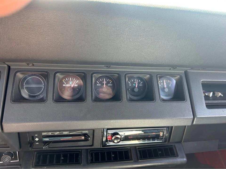 1991 Jeep YJ Wrangler - Image 6 of 7