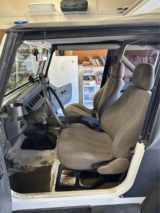 1991 Jeep YJ Wrangler - Image 7 of 9