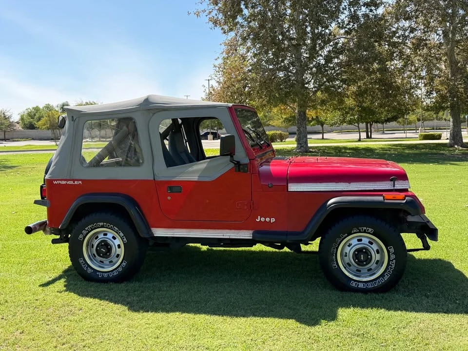 1991 Jeep YJ Wrangler - Image 10 of 20
