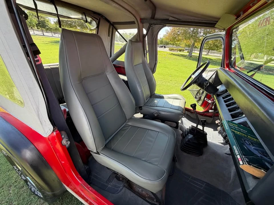 1991 Jeep YJ Wrangler - Image 14 of 20