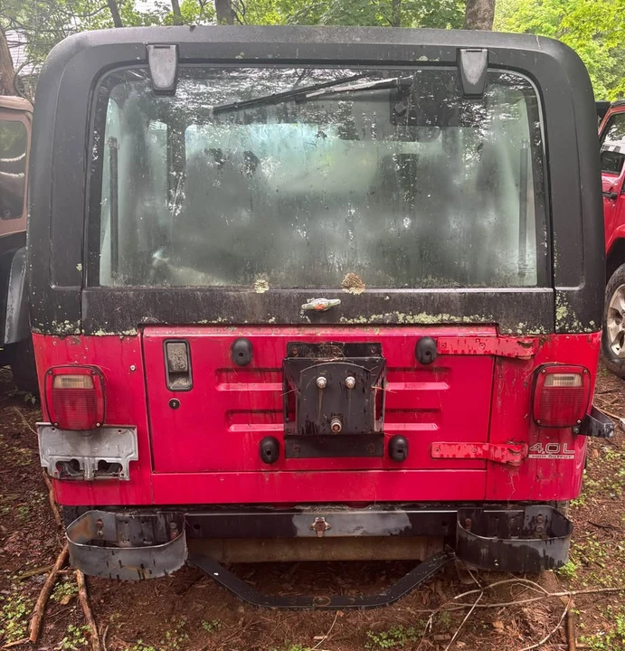 1991 Jeep YJ Wrangler - Image 4 of 13
