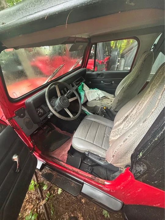 1991 Jeep YJ Wrangler - Image 7 of 13