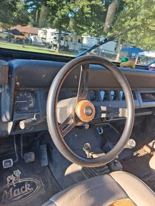 1991 Jeep YJ Wrangler - Image 6 of 9