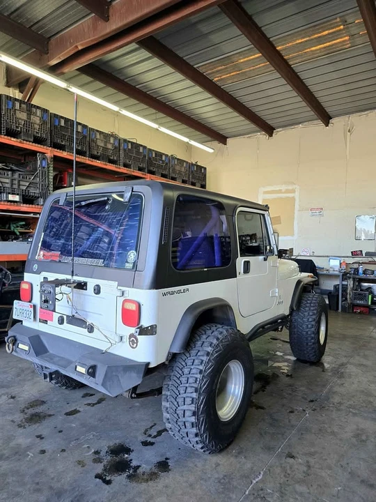 1991 Jeep YJ Wrangler - Image 4 of 11
