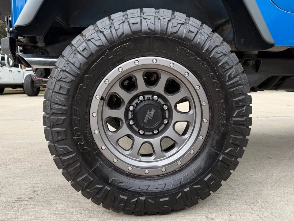 1991 Jeep YJ Wrangler - Image 16 of 20