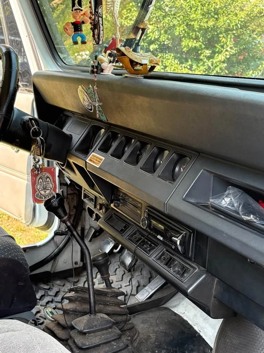 1991 Jeep YJ Wrangler - Image 8 of 9