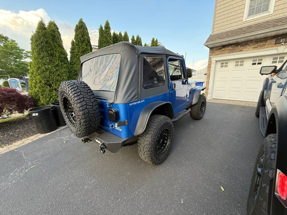 1991 Jeep YJ Wrangler - Image 8 of 15