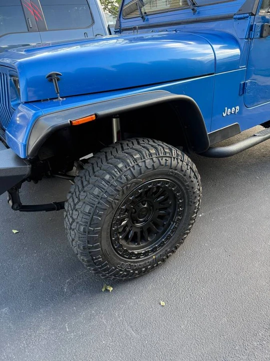 1991 Jeep YJ Wrangler - Image 4 of 15